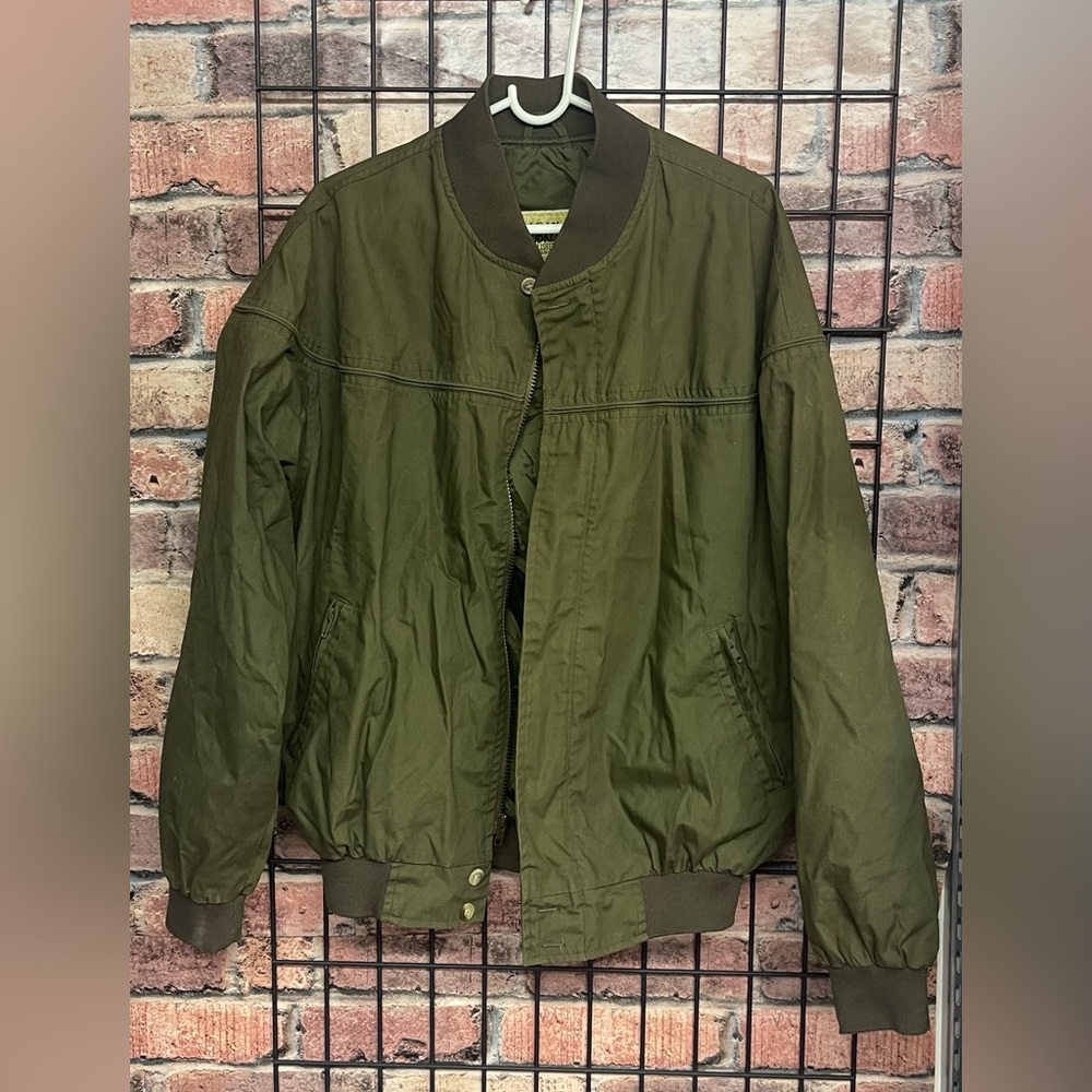 Original Windbreaker men’s army green jacket size medium